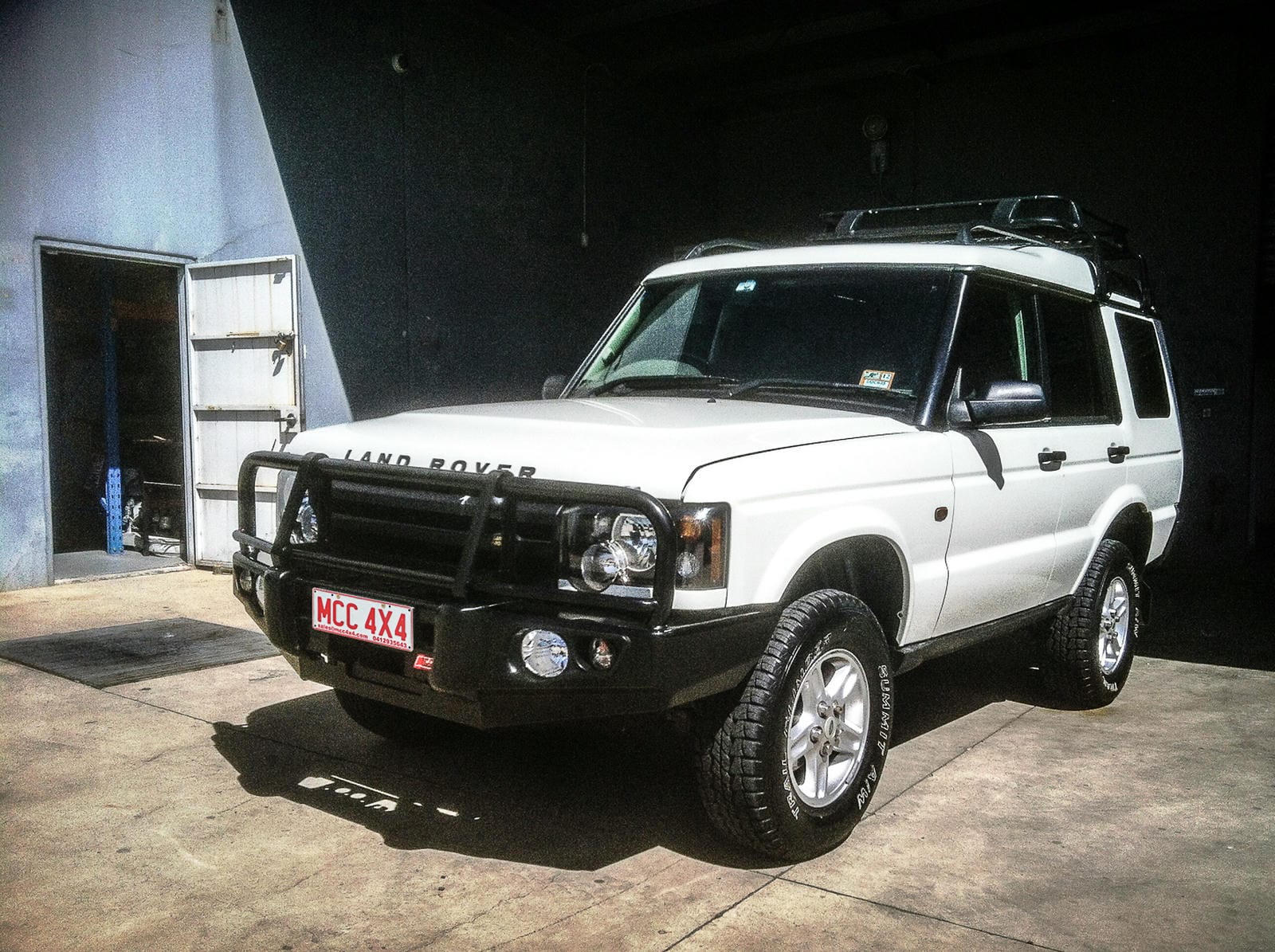 2c6451-5c.myshopify.comMCC 4x4  Falcon Bars for Land Rover Discovery 1 & 2 1989-2004Discovery 1 & 2 1989-2004  707-02A Alloy Falcon Bull Bar Black A-Frame Package (LED Foglight),Discovery 1 & 2 1989-2004 707-02 Falcon Bull Bar Black A-Frame Package (LED F