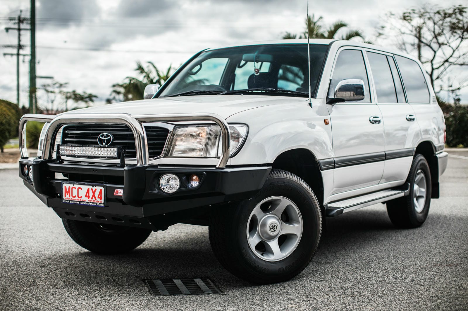 2c6451-5c.myshopify.comMCC 4x4  Falcon Bars for Toyota Land Cruiser 105 series 1998-2007105S Live Axle 98-07 (No-Fog) 707-02 Falcon A-Frame+Brk
