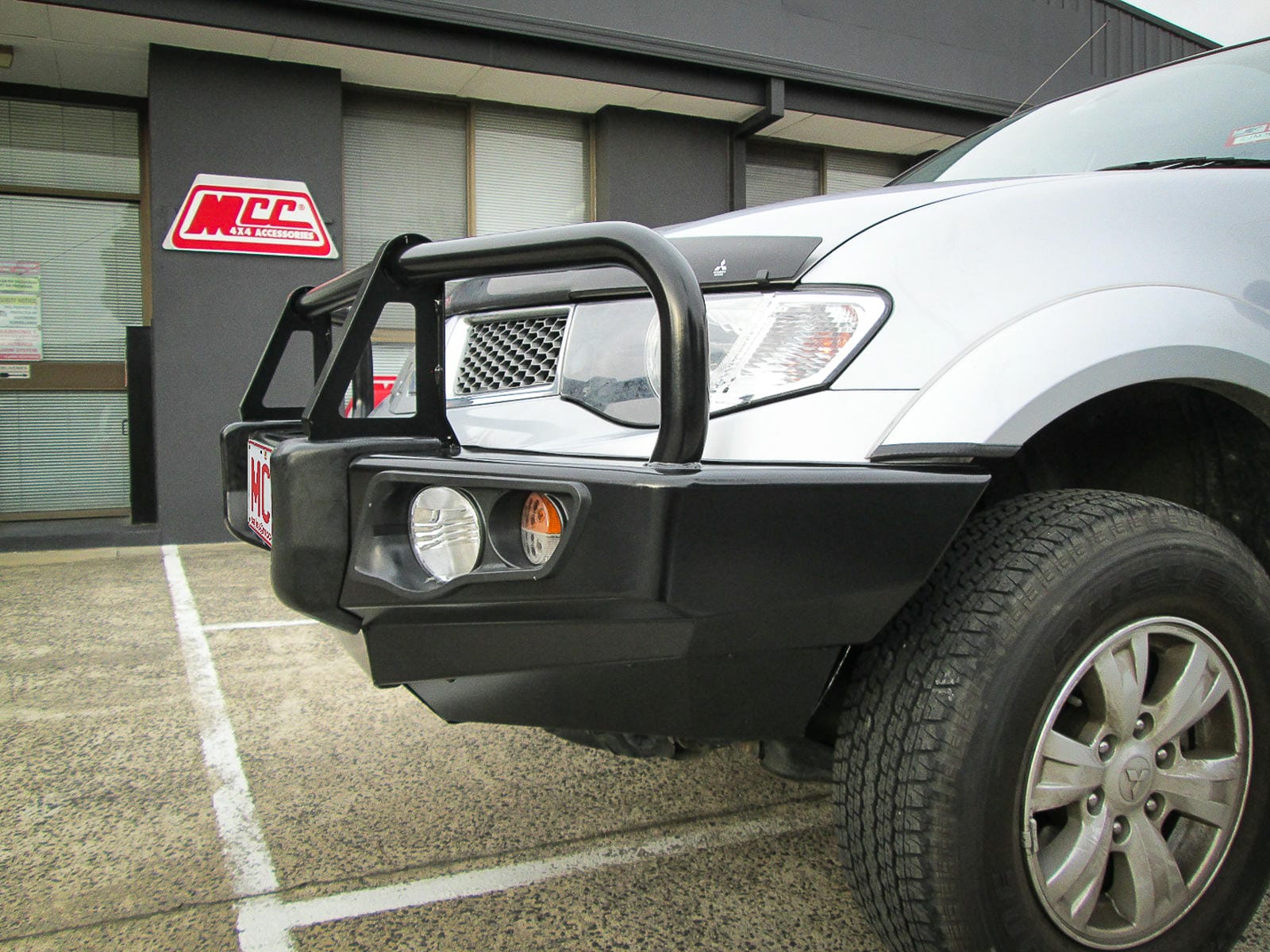 2c6451-5c.myshopify.comMCC 4x4  Falcon Bars for Mitsubishi Triton/Challenger  2006-2015Triton Ml-Mn, Challenger Pb-Pc  707-01Alw Falcon Alloy Winch Bar,Triton Ml-Mn, Challenger Pb-Pc (No-Fog) 707-01 Falcon Bar 3 Loop Ss,Triton/Challenger 2006-2015 06-15  
